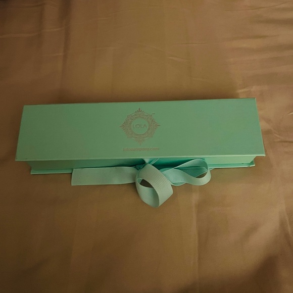 Lola & Company Rolo Large Silver Bracelet 13MM - Picture 5 of 8